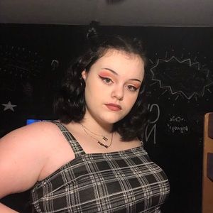 Meet your Posher, Cherish